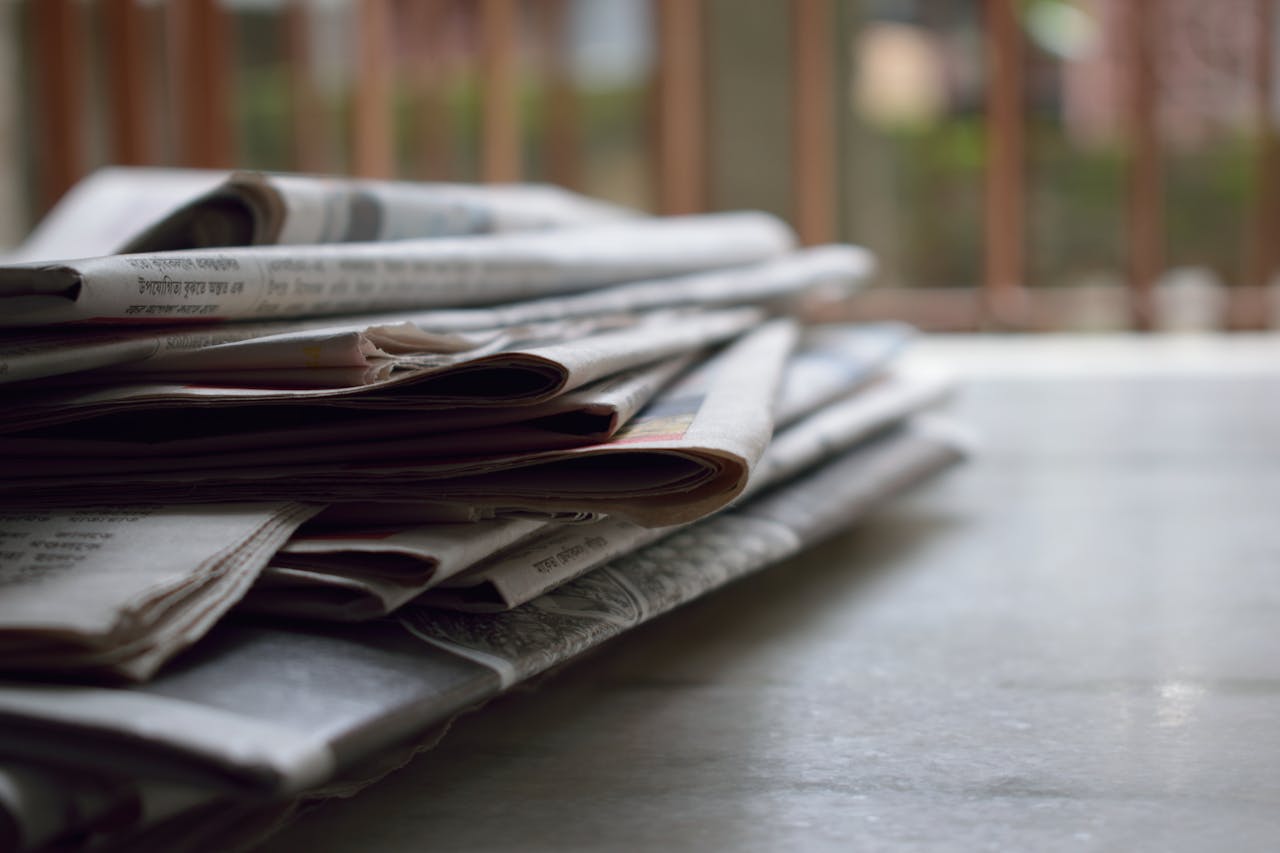 Prensa local o la necesidad de convertir los desiertos en océanos informativos